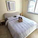 Warm Design 3br, 7-min Walk, Peaceful * Larnaca