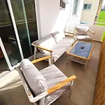 Lejlighed Warm Design 3br, 7-min Walk, Peaceful Larnaca
