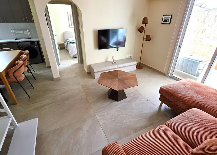 Appartement Warm Design 3br, 7-min Walk, Peaceful