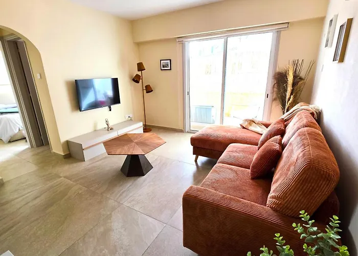 Warm Design 3br, 7-min Walk, Peaceful アパート